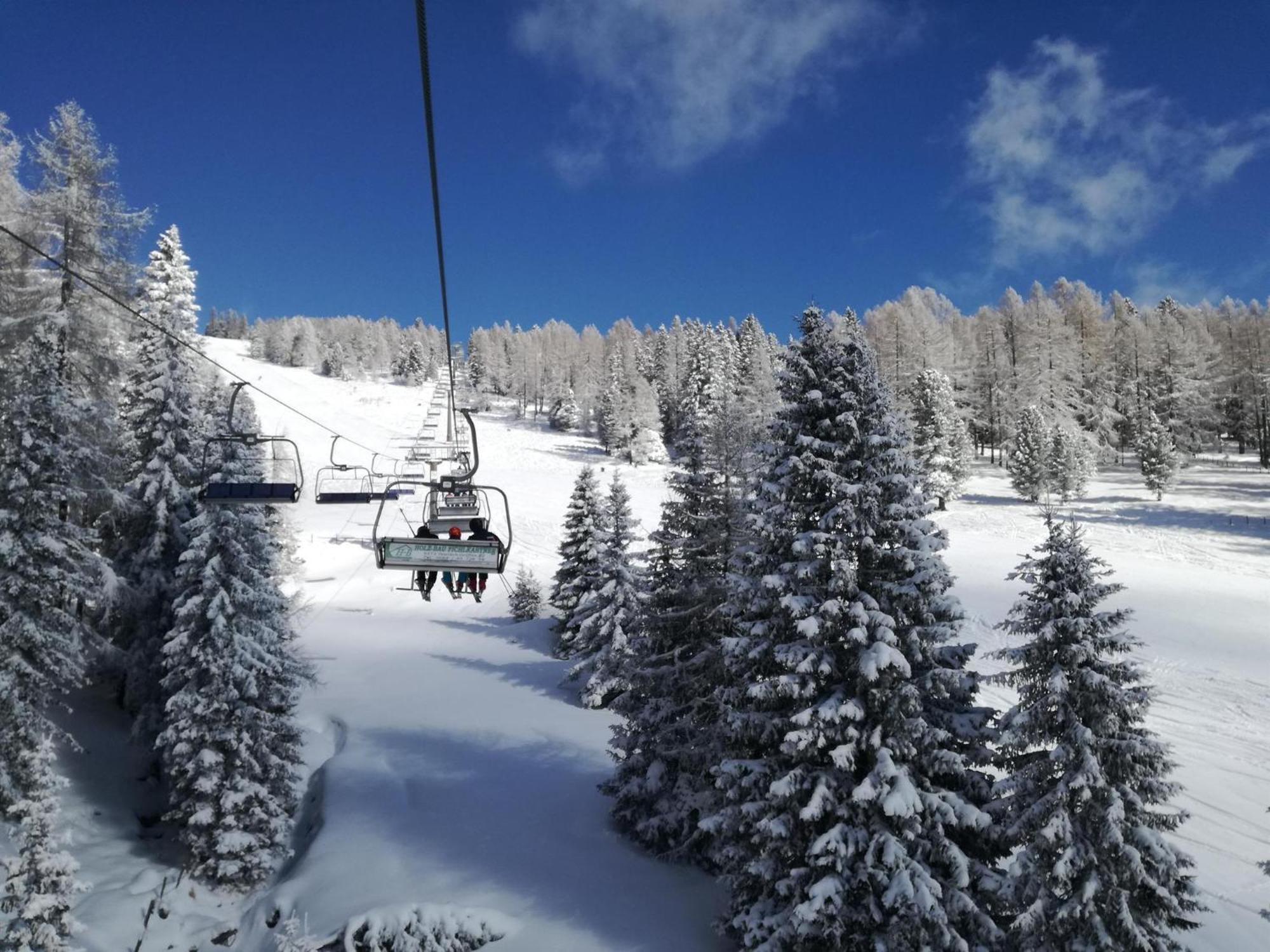 Marktlhuette Hochrindl Bagian luar foto
